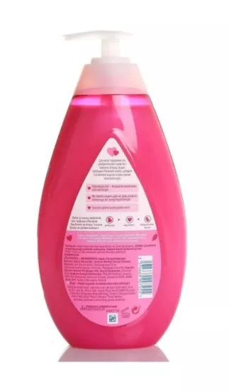 Johnson’s Işıldayan Parlaklık Bebek Şampuanı 750 ml